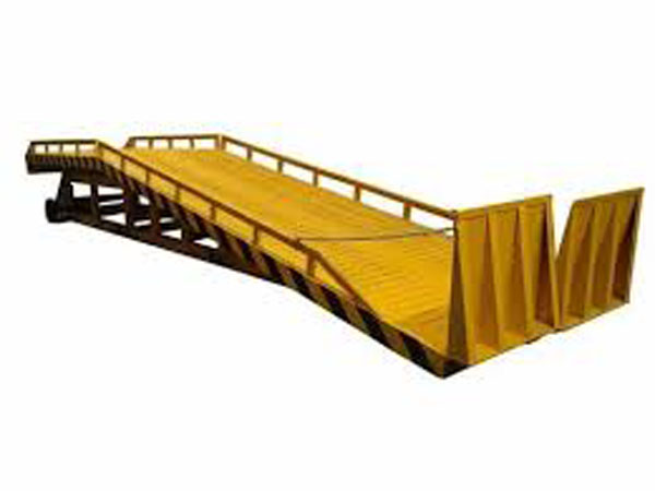 mobile-hydraulic-dock-ramp